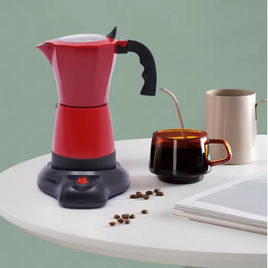 Cafetière italienne électrique Roma Moka sur table