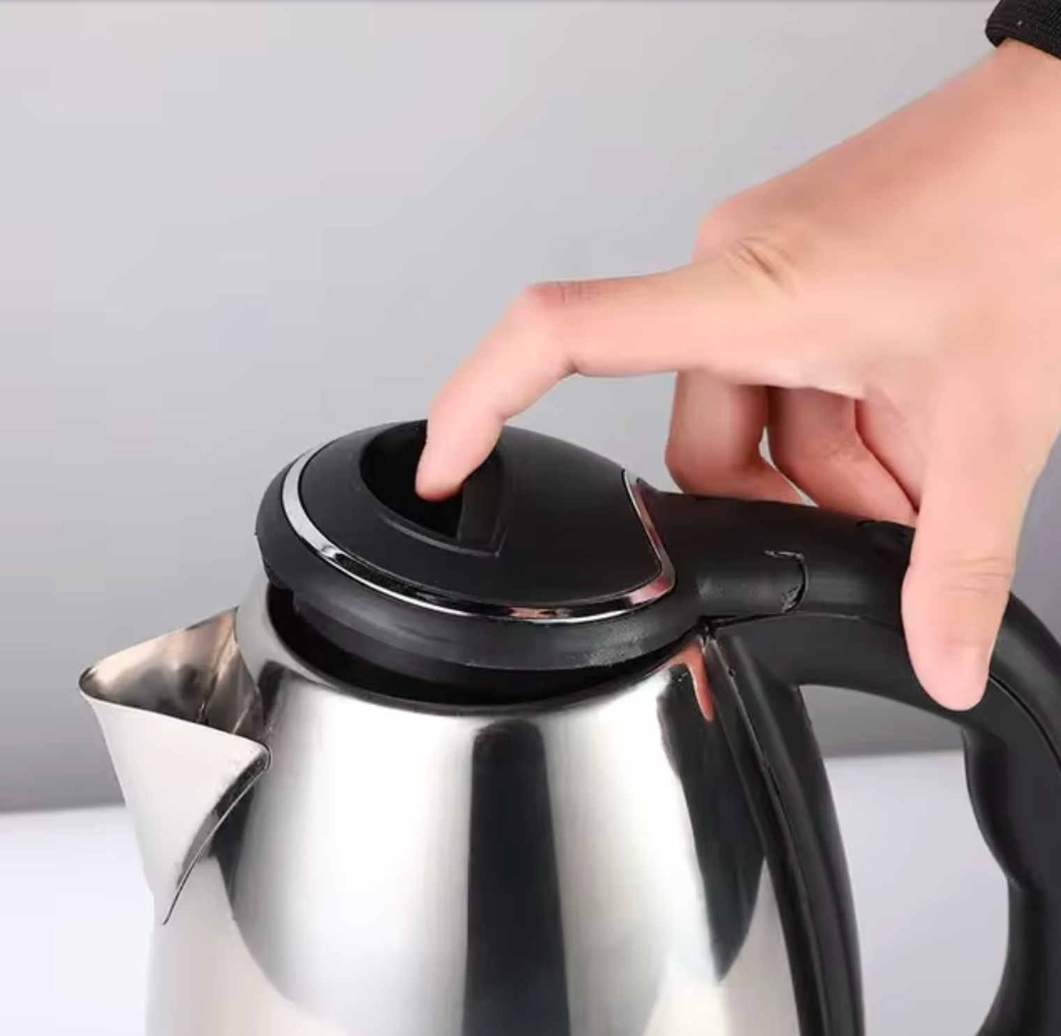 Bouilloire électrique Rapid Inox vue couvercle