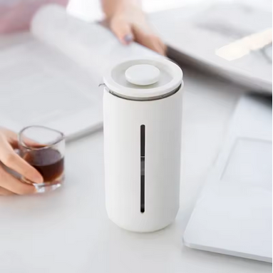 Cafetière a piston Timemore avec tasse de café