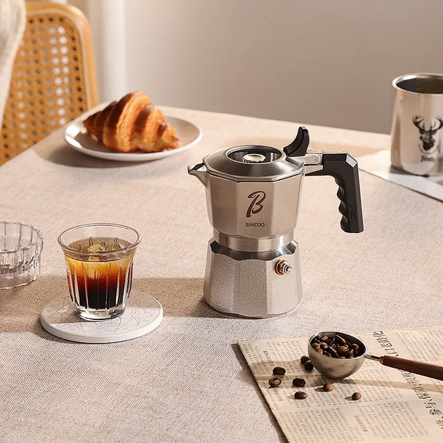 Cafetière italienne inox Bincoo sur table - Mon Univers Thé et Café