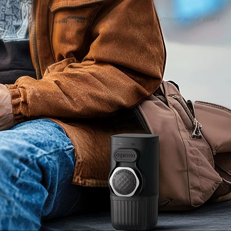 Cafetière portative Espresso Portable en randonnée