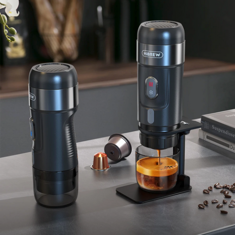 Cafetiere rechargeable Barista Mobile coule un café