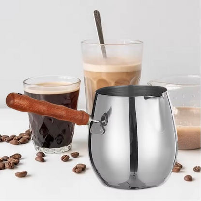 Cafetiere turc TurcAuthentic avec des tssses de café