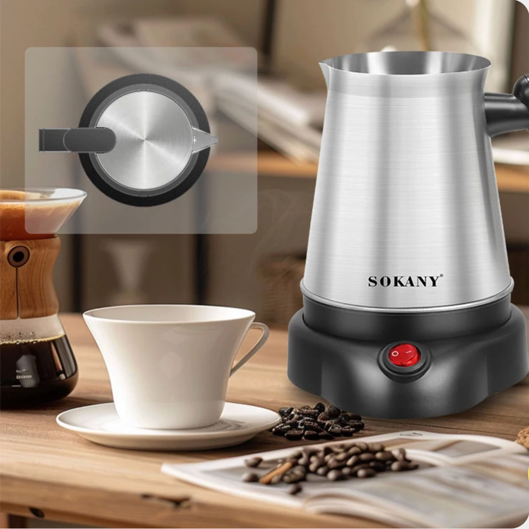 Cafetiere turque Oriental Gourmet sur table avec café