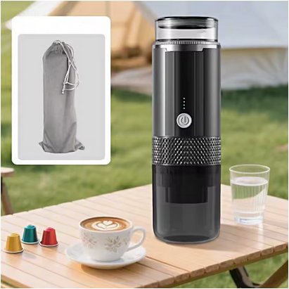 Cafetiere USB Nomade Rechargeable à l'extérieur