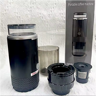 Cafetiere USB Nomade Rechargeable avec accessoires et boîte