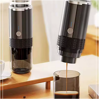 Cafetiere USB Nomade Rechargeable verse café