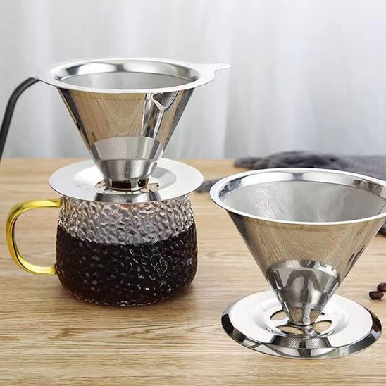Deux porte filtre café tasse verre
