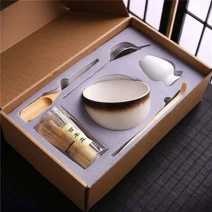 Kit à matcha Cérémonie Japonaise dans boite de rangement