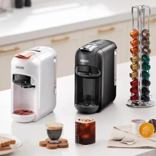 Machine à café à capsule MultiCapsule en deux couleurs avec tour à capsules