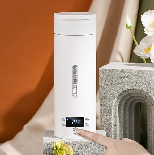 Mini bouilloire CompactExpress sur table - Mon Univers Thé et Café