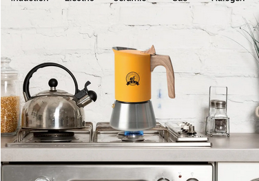 Moka pot Design Nordique sur cuisinière