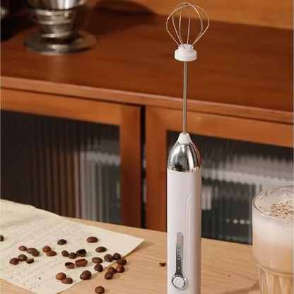 Mousseur a lait Le Nuage avec fouet pour battre les oeufs