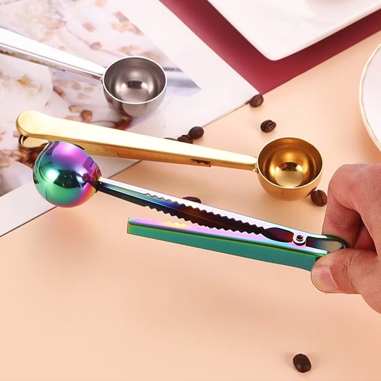 Multi couleur cuillère doseuse 