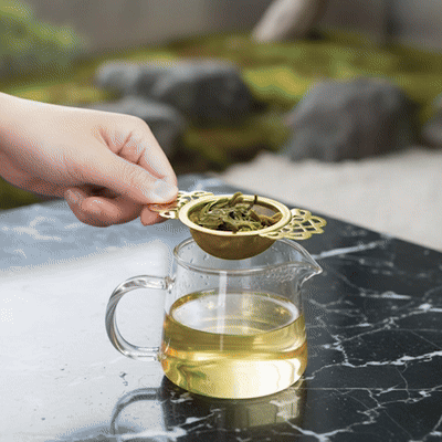 Passoire pour thé - ÉlégantInox - Animation