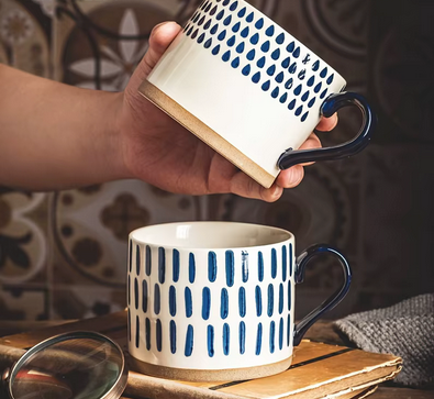 Tasses Artisanale Céramique sur table