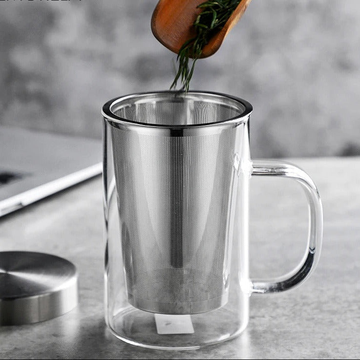 Tisanière Pause Méritée reçoit tisane